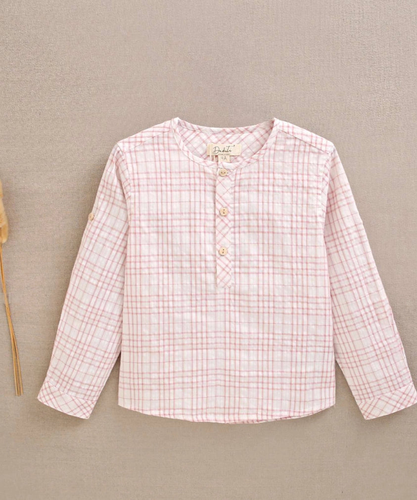 CAMISA DE NIÑO DE CUADROS CON CUELLO REDONDO